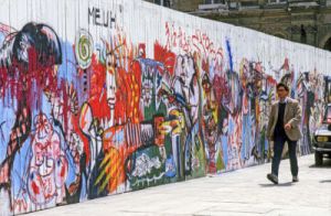 Découverte de l'exposition "Aérosol"